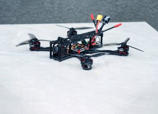 MIT : un algorithme pour optimiser le parcours d'un drone en présence  d'obstacles - Helicomicro