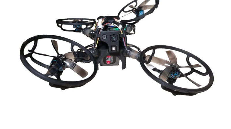Morphy : un nano drone à bras souples pour supporter des chocs en maintenant son intégrité